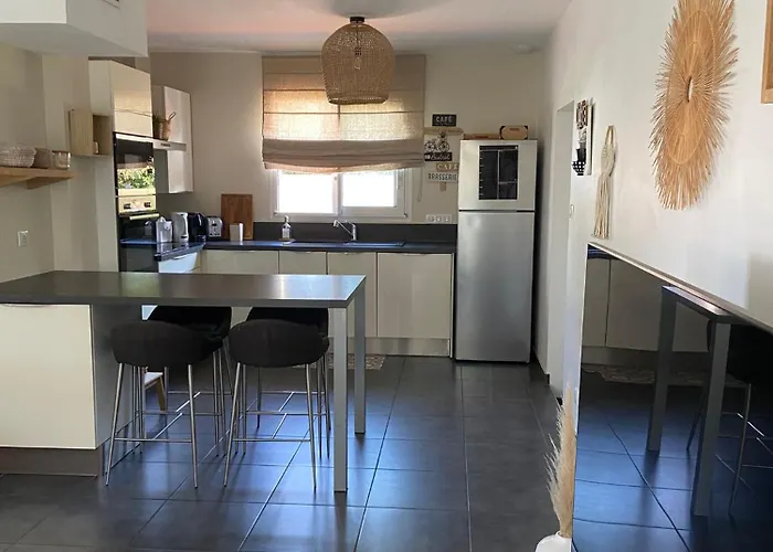 Belle Maison T4 Au Calme - Jardin & Parking Apartment *